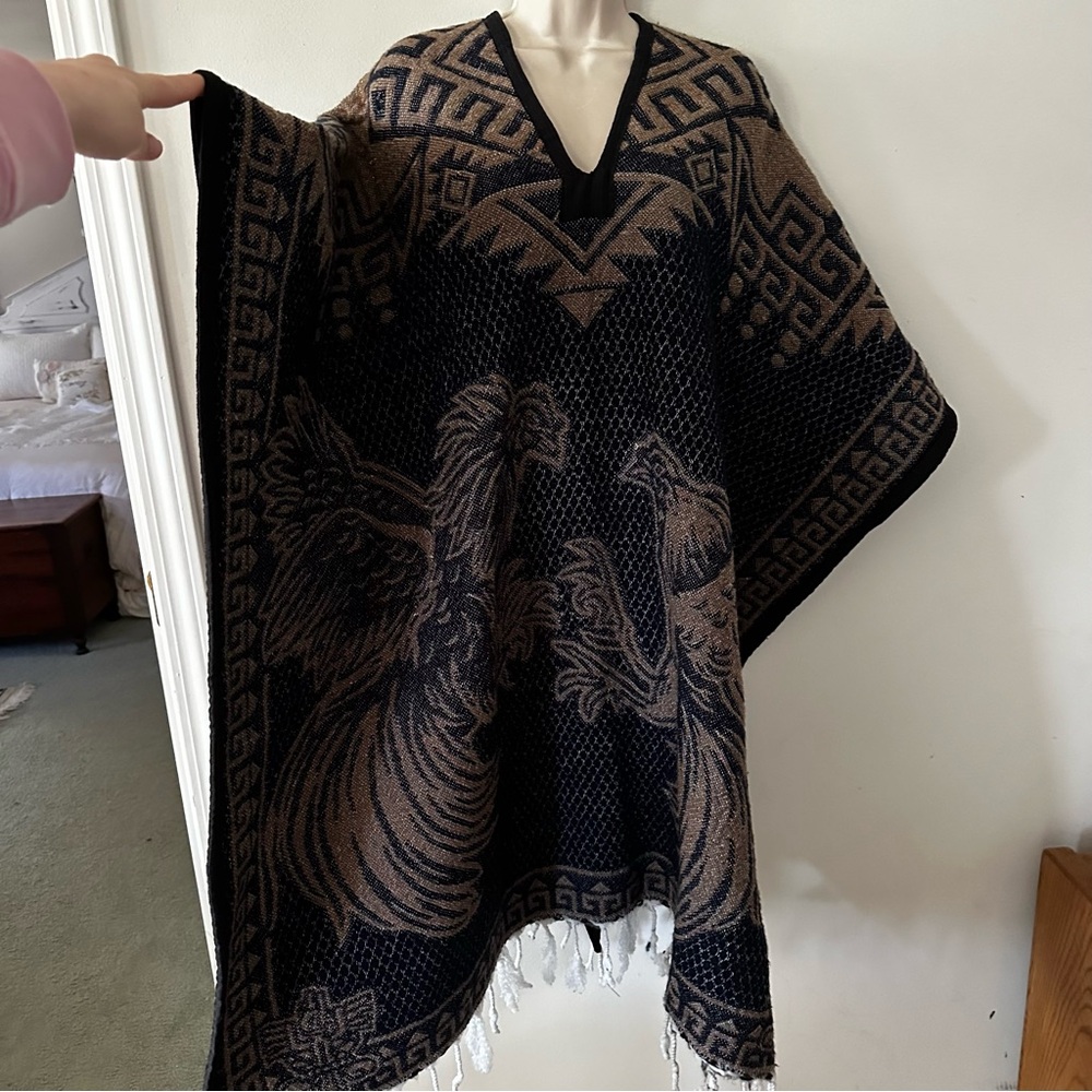 Black & Brown Patterned Poncho Jacket - Women